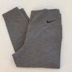 Long fitted leggings